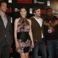 La belle Jessica Biel entourée de Bradley Cooper, Sharlto Copley et Quinton "Rampage" Jackson, à l'occasion de l'avant-première de  L'agence tous risques , qui s'est tenue à Mexico City, au Mexique, le 31 août 2010.