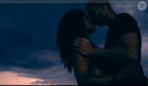Drake brave l'enfer des gangs à Kingston pour l'amour de la belle Maliah Michel, dans le clip/court métrage de Find your love