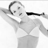 Quand Kate Moss, nue, faisait des folies de son corps pour Calvin Klein !
