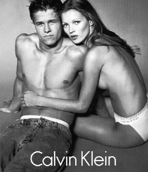Kate Moss et Mark Whalberg pour Calvin Klein en 1992