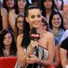 Katy Perry au Canada sur le plateau de l'émission de télé ETALK, le 18 juin 2010