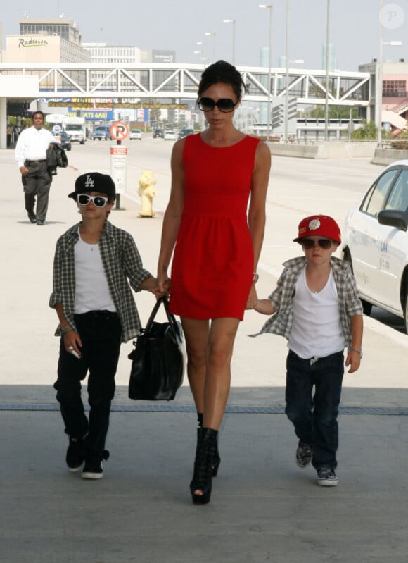 Victoria Beckham et ses fils Romeo et Cruz 