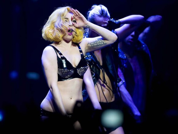 Lady Gaga sur scène à Montréal, le 28 juin 2010