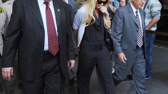 Lindsay Lohan : condamnée à de la prison ferme, elle est abandonnée par son avocate !