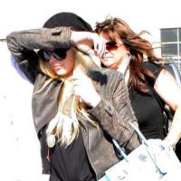 Lindsay Lohan, bientôt en prison : elle peut compter sur le soutien de Samantha Ronson et Kim Kardashian !