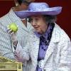 Le 21 juillet 2009, la reine Fabiola provoquait l'auteur de menaces de mort à son encontre... Pour les célébrations de la Fête nationale belge 2010, ses services de sécurité lui ont demandé de faire profil bas.