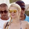 Paris Hilton sur la plage de Pampelonne St-Tropez, le samedi 24 juillet.