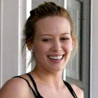 Hilary Duff : Une future mariée heureuse... mais frileuse ?
