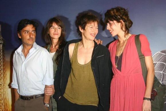 Lou Doillon, Charlotte Gainsbourg, Jane Birkin et Yvan Attal.