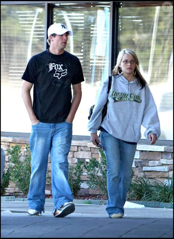 Jamie Lynn Spears et son ex-boyfriend Casey Aldridge (photographiés en février 2008), père de sa petite Maddie, sont-ils de nouveau ensemble ?