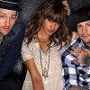 Benji et Joel Madden avec leur mannequin pour leur propre collection baptisée Mad Picks