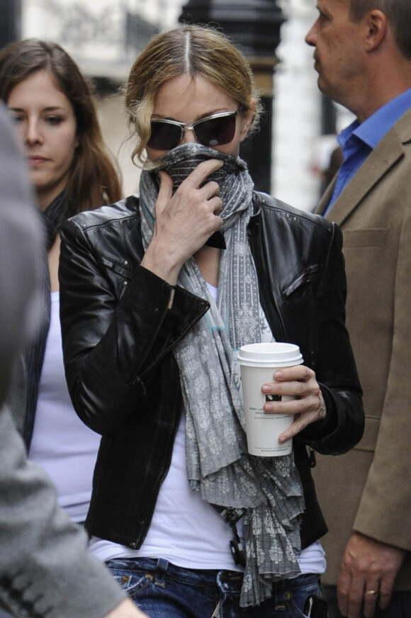 Madonna sur le tournage de son film W.E à Londres, le 29/08/10