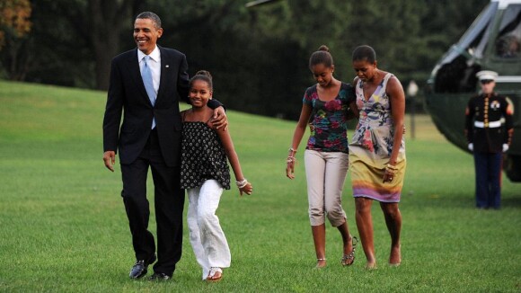 Barack Obama : Fin des vacances... Toute la famille à la maison !