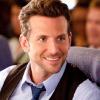 Bradley Cooper bientôt coéquipier de Ryan Reynolds !