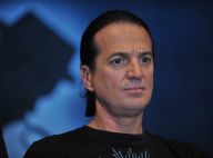 Francis Lalanne : Accusé d'avoir acheté l'arbitre, le chanteur se fait caillasser par des supporteurs !