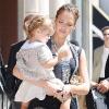 Jessica Alba et sa fille Honor à Beverly Hills, le 13 septembre 2010