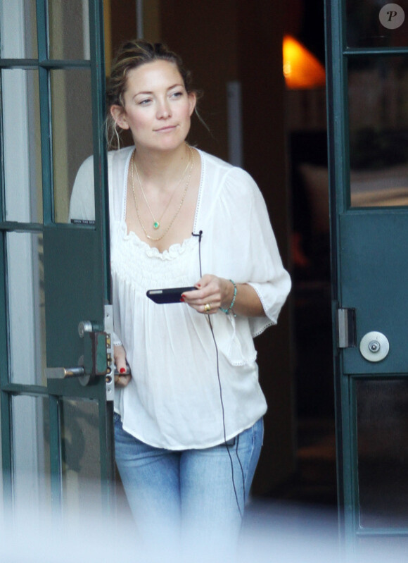 Kate Hudson est heureuse de retrouver son nouveau boyfriend Matthew Bellamy à Santa Monica le 14 septembre 2010 