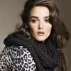 Charlotte Le Bon dans le look book de septembre 2010 de la maison Zara.