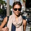 Jessica Alba, nouvelle leçon de style dans les rues de Los Angeles, le 24 septembre 2010