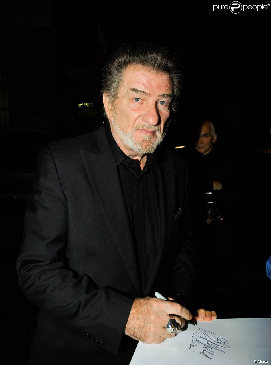 Eddy Mitchell lors de l'avantpremière de la pièce Rendez Vous au