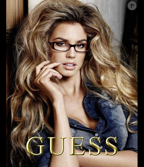 Vanessa Hessler pour Guess