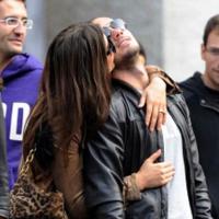 Wesley Sneijder et la sublime Yolanthe : Les jeunes mariés se cajolent à Milan !