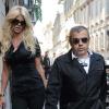 Victoria Silvstedt et son boyfriend Maurice Dabbah font du shopping à Milan à la fin du mois septembre 2010 durant la Fashion Week italienne