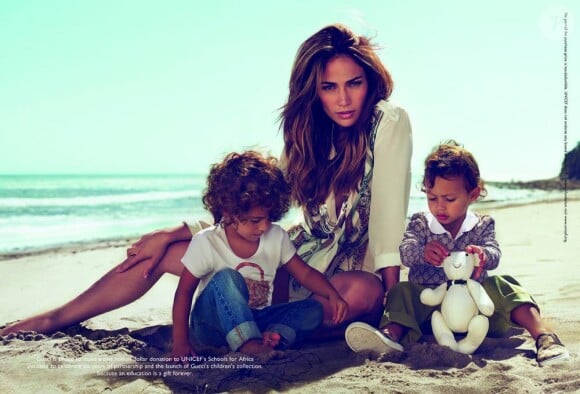 Jennifer Lopez et ses enfants pour la campagne Gucci