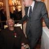 Mercredi 3 novembre 2010, l'auteure Toni Morrison, déjà lauréate du Pulitzer et du Nobel de littérature, recevait les insignes d'officier de la Légion d'honneur des mains de Frédéric Mitterrand, à Paris.