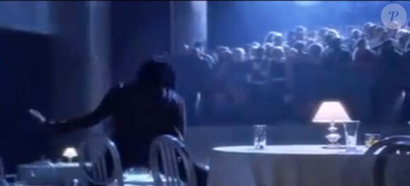 Images extraites du clip inédit de Michael Jackson, One more chance, en 2003