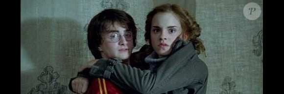 Emma Watson et Daniel Radcliffe dans Harry Potter et la coupe de feu, sortie en salles en novembre 2005.