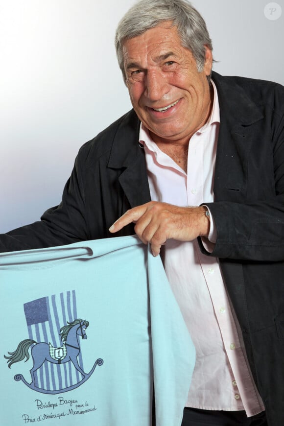Jean-Pierre Castaldi s'engage pour l'association Laurette Fugain aux côtés du Prix d'Amérique Marionnaud 2011