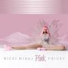 Nicki Minaj en promo le 23 novembre 2010 à New York, dédicaçant son album Pink Friday.