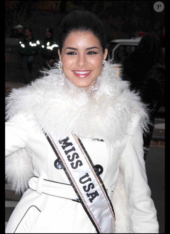 Miss USA à la parade de Thanksgiving organisée par le magasin Macy's à New York le 25/11/10.