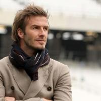 David Beckham : tour à tour inspecteur des travaux et... prof de fitness !