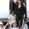 Angelina Jolie entourée de ses filles 