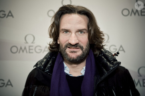 Frédéric Beigbeder lors de la soirée du lancement de la collection Ladymatic de la maison Omega, dans la boutique des Champs-Elysées le 7 décembre 2010