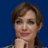 Angelina Jolie : Radieuse au côté d'un Johnny Depp qui se moque d'elle !