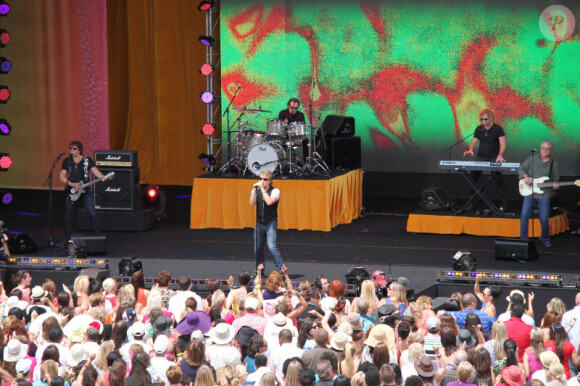 Oprah Winfrey lors de l'enregistrement de son émission en Australie le 13/12/10. Ici, avec Bon Jovi