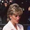 La princesse Diana à Londres avec le sac Lady Dior le 06 mars 1996.