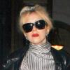 Lady Gaga quitte son hôtel de Londres, vendredi 17 décembre 2010.