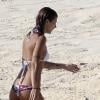 Elisabetta Canalis à Los Cabos au Mexique, le 25 décembre 2010