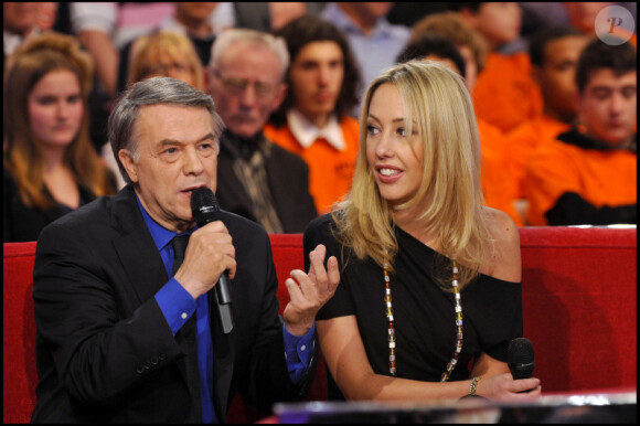 Salvatore et Amélie Adamo lors de l'émission Vivement Dimanche, diffusée sur France 2 le 9 janvier 2011.