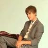 Justin Bieber pose pour l'édition spéciale du magazine US Weekly qui lui est intégralement consacrée.
