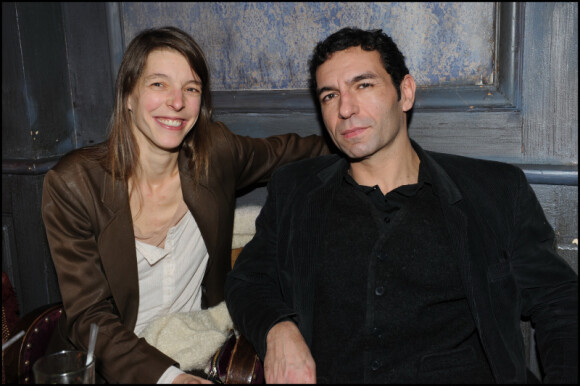 Olivier Loustau et Jocelyne lors de la soirée Burlesque au Jamel Comedy Club le 23 janvier 2011
 