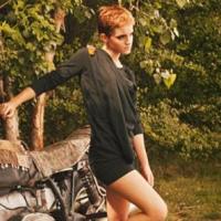Emma Watson : Elle se transforme en séduisante styliste écolo !
