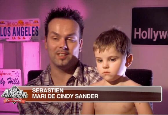 Sébastien et Enzo, le mari et le fils de Cindy Sander (émission du 31 janvier 2011)