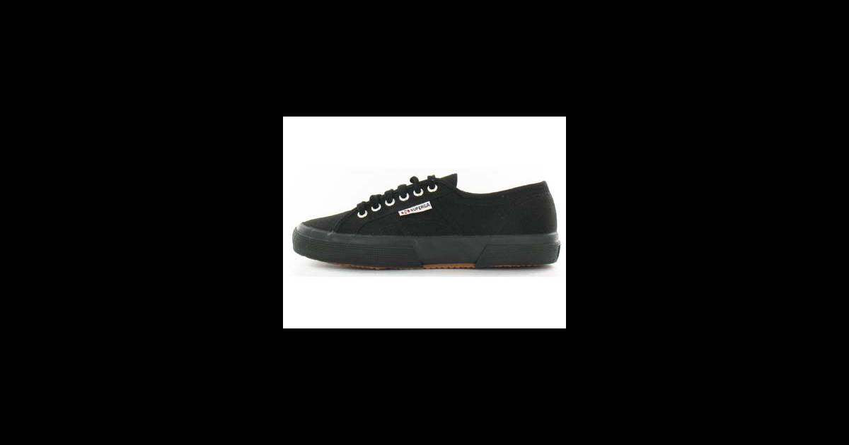 sarenza superga femme