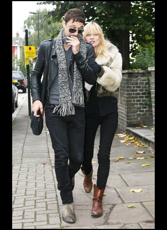 Jamie Hince et Kate Moss en 2007, au début de leur relation. 