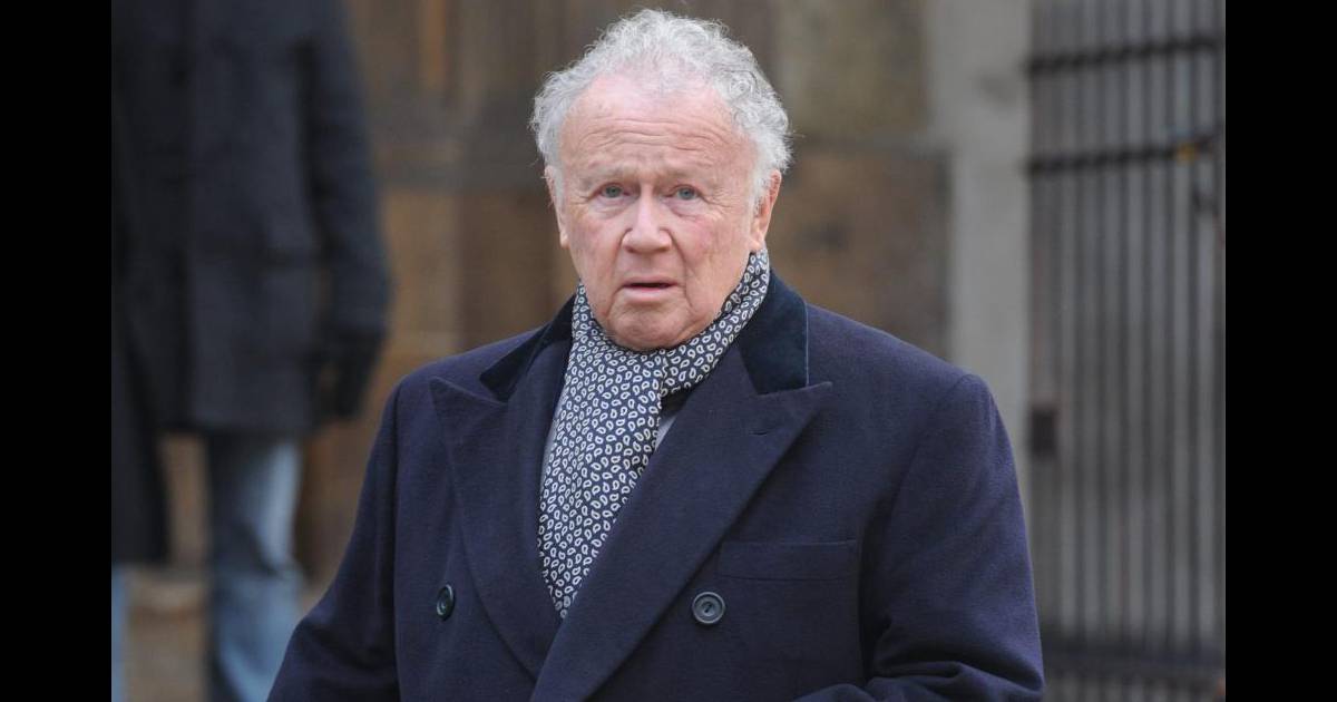Philippe Bouvard évoque l'affaire PPDA : "Il nous prend ...